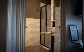 Celeste Rooms - Boutique B&B With Breakfast Near Via Etnea